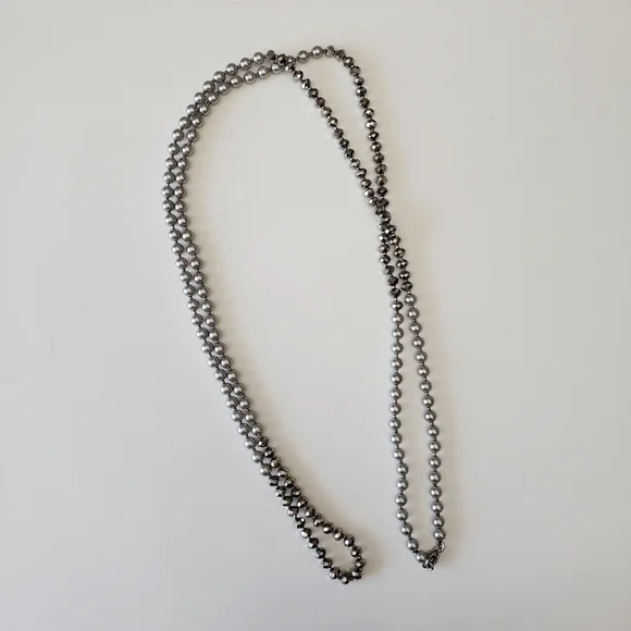 Ann Taylor Silver Tone Faux Pearl And Silver Tone Beaded Necklace - Picture 13 of 13